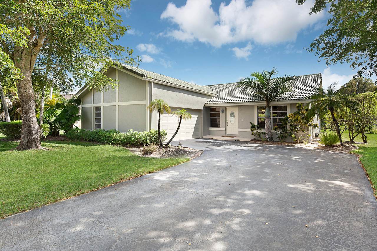 21299 Purple Sage Lane - Photo 1