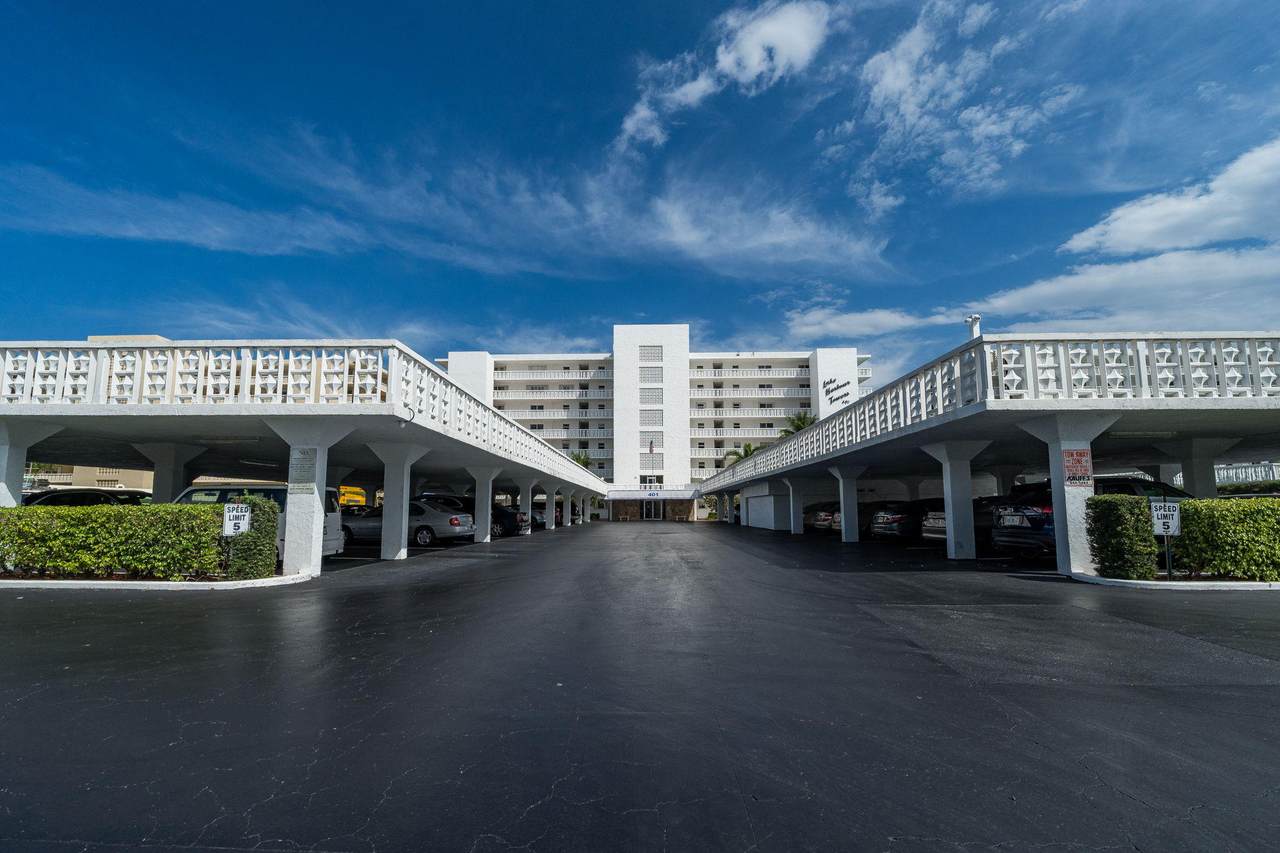 401 Lake Shore Drive - Photo 1