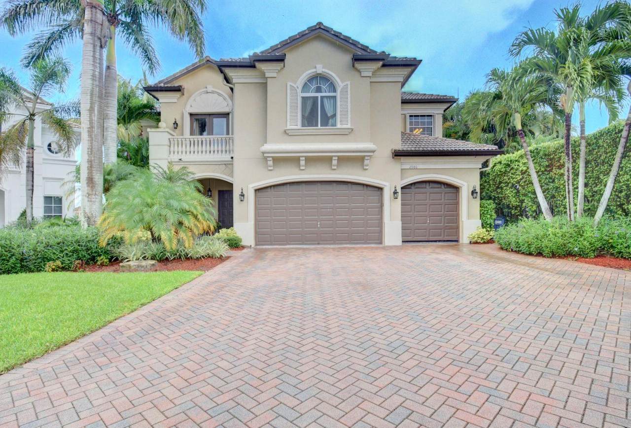 21186 La Vista Circle - Photo 1