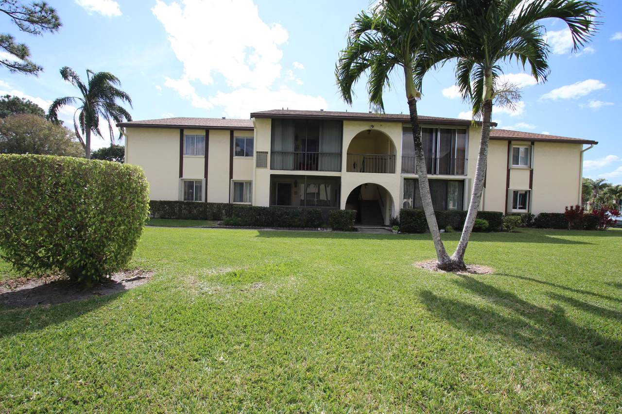 5760 Pinewood Drive - Photo 1