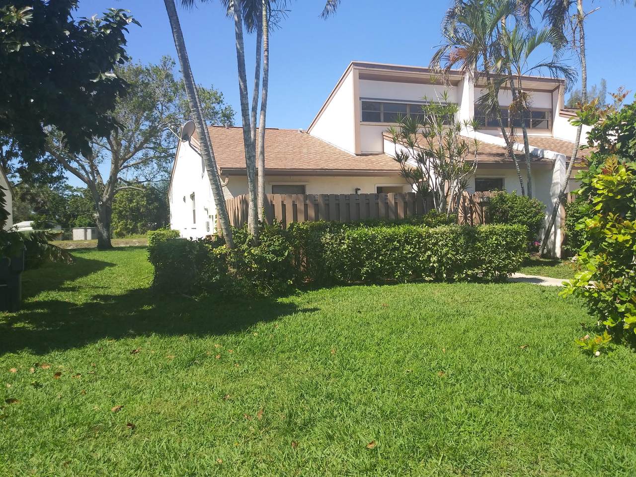 1951 Monks Court - Photo 1