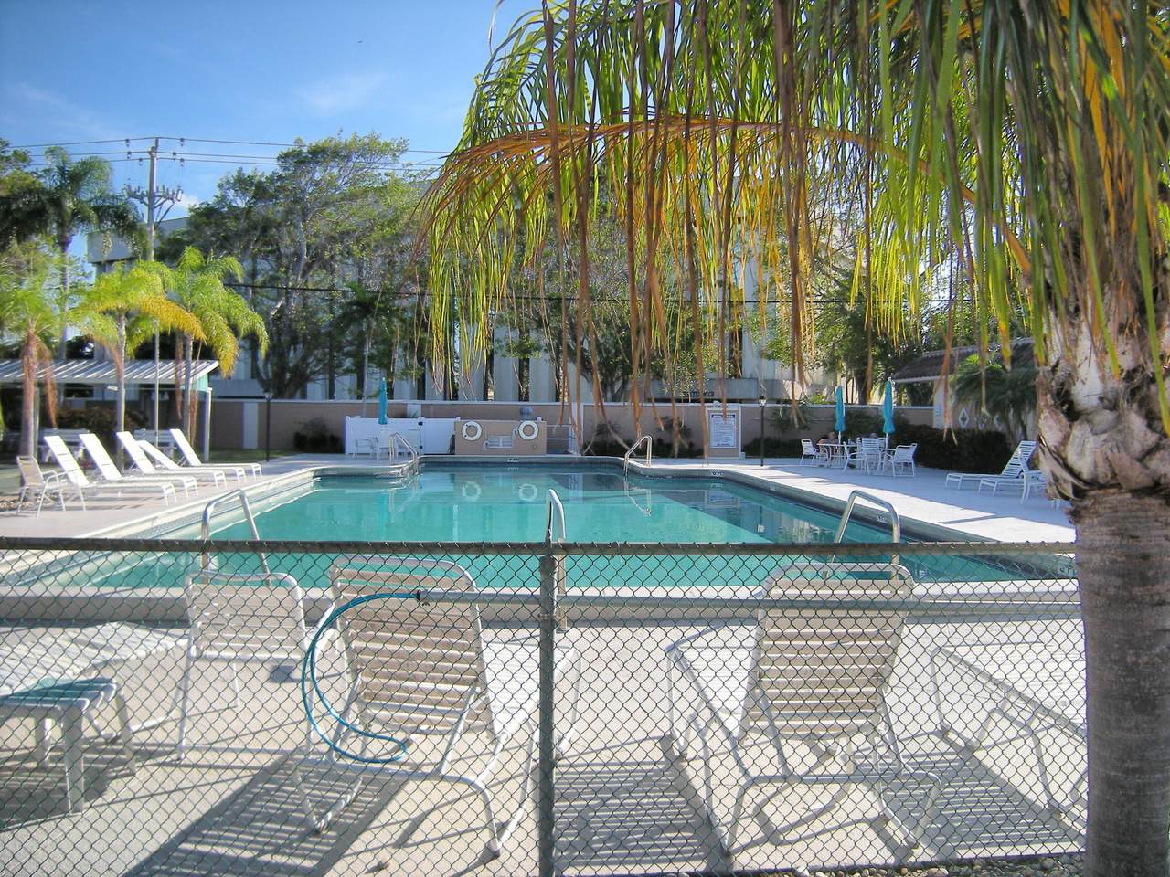400 20th Street - Photo 1