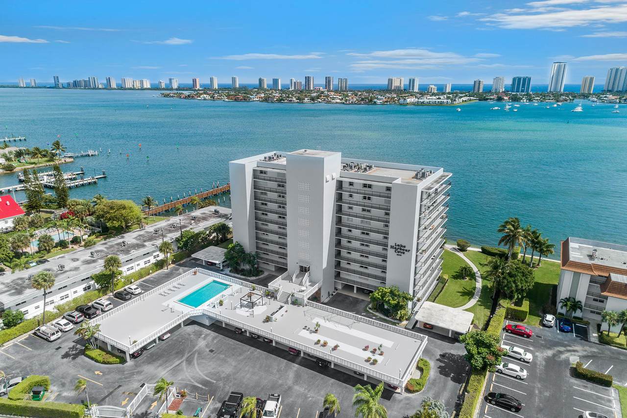 3040 Lake Shore Drive - Photo 1