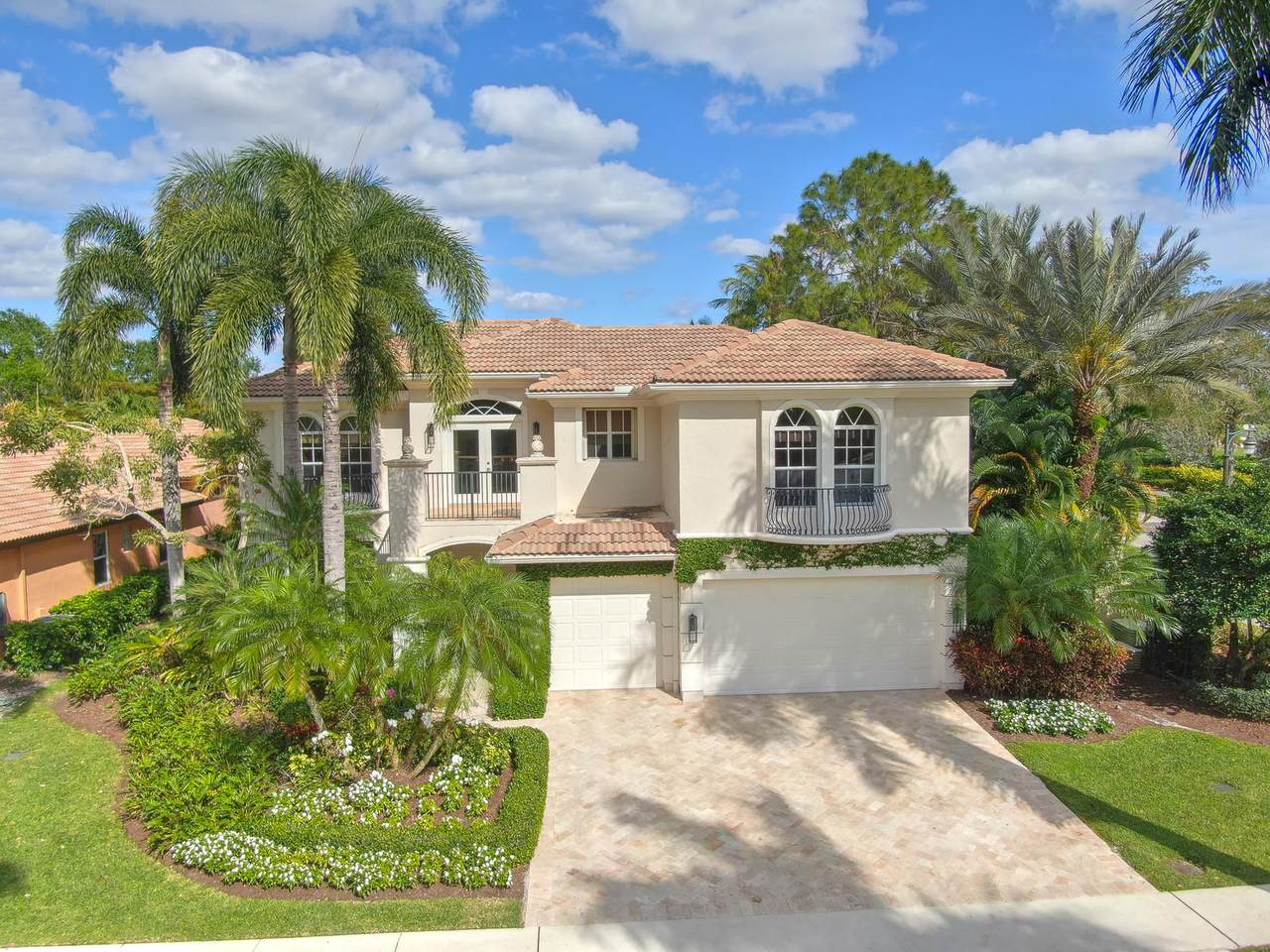 16038 Laurel Creek Drive - Photo 1