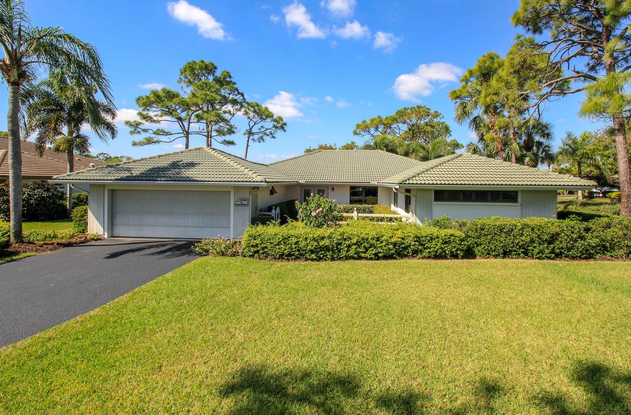 4528 Fenwick Lane - Photo 1