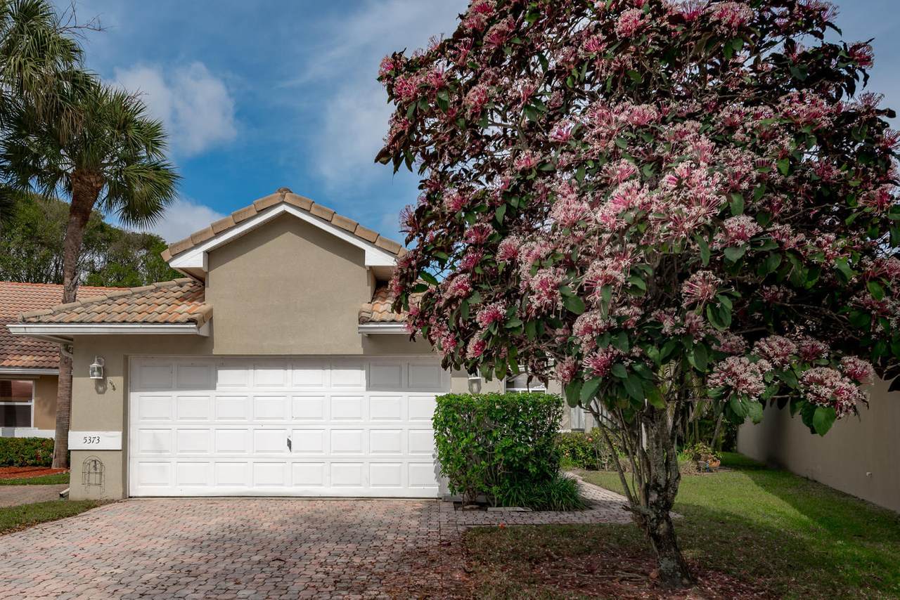 5373 Grande Palm Circle - Photo 1