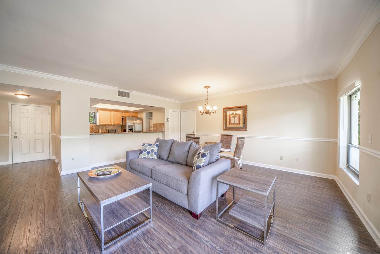 11863 Wimbledon Circle - Photo 1 11863 Wimbledon Circle - Photo 1