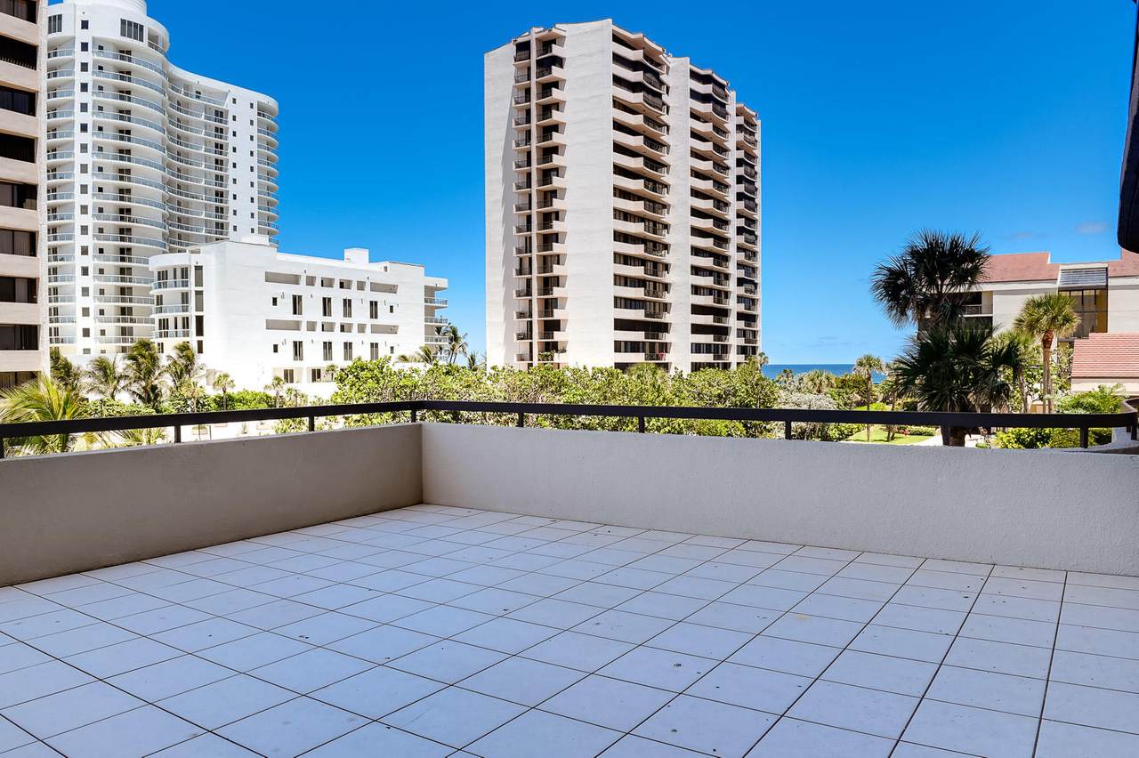4100 Ocean Drive - Photo 1