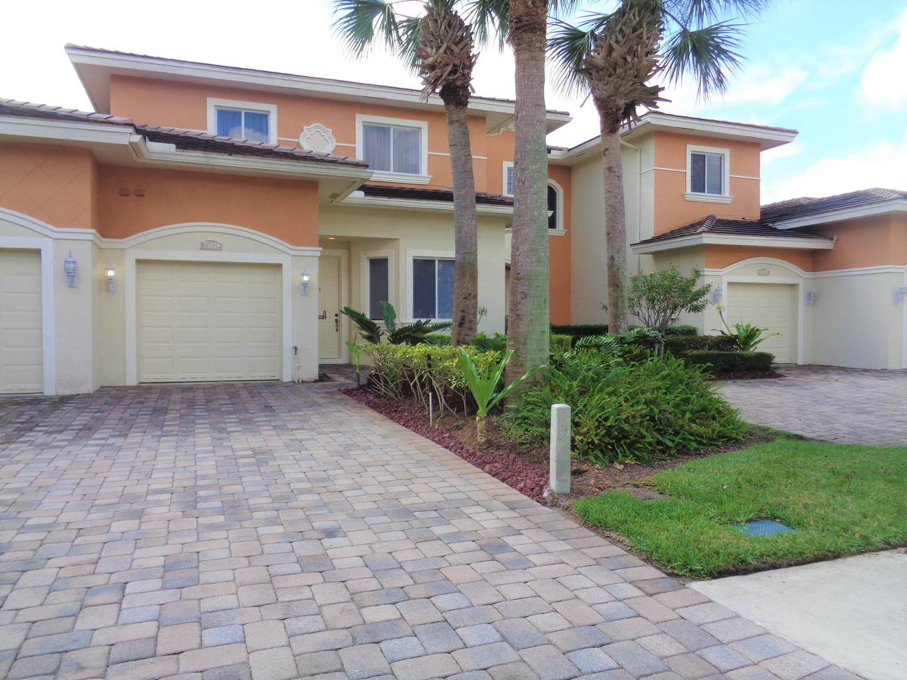 2503 Stockbridge Square - Photo 1 2503 Stockbridge Square - Photo 1