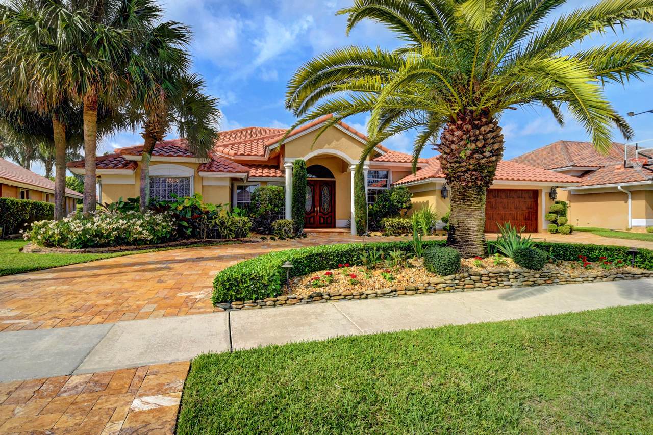 10702 Maple Chase Drive - Photo 1