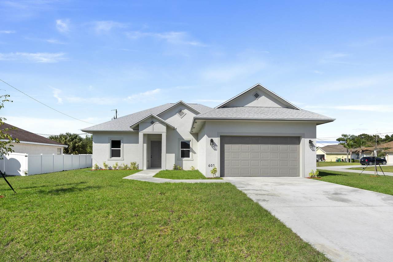 601 Mchole Avenue - Photo 1