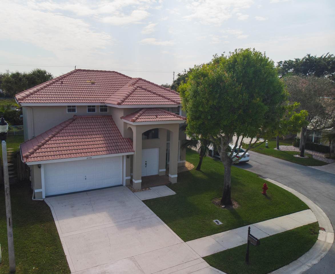 10190 Aqua Vista Way - Photo 1