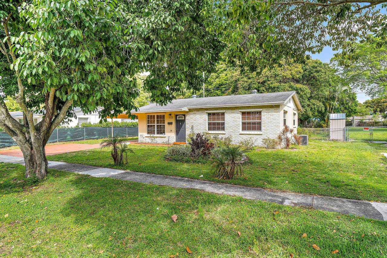2113 Ware Drive - Photo 1