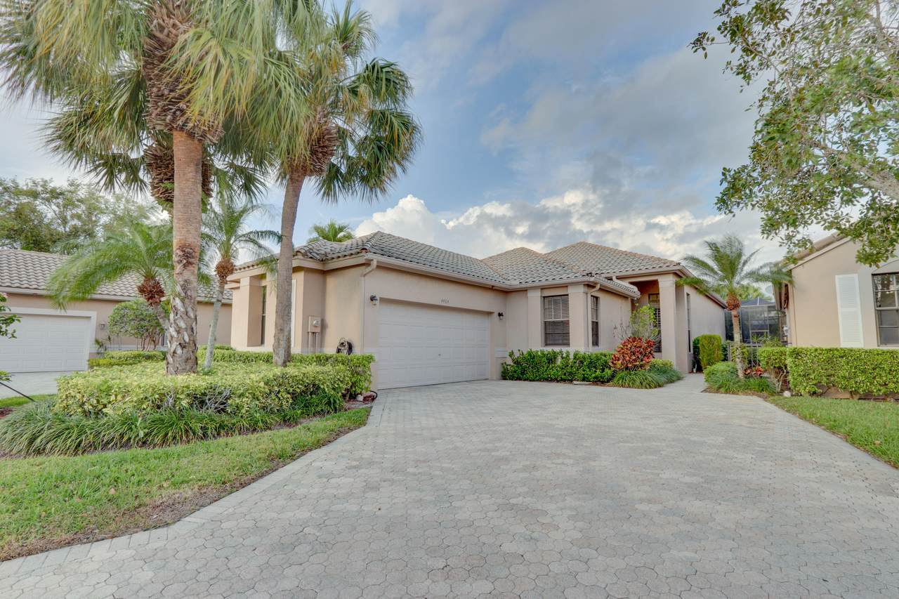 4464 Barclay Fair Way - Photo 1