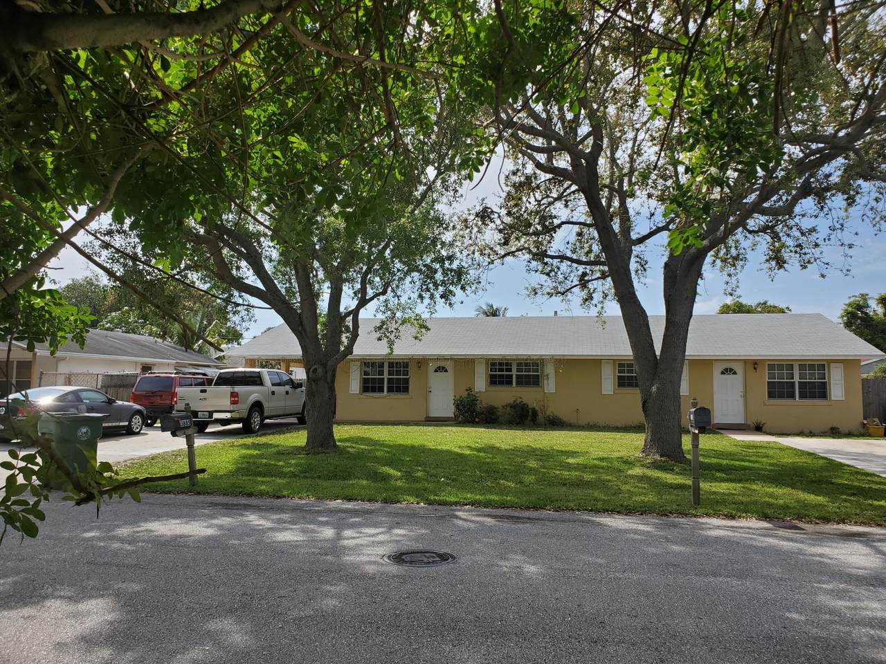 3883 Edwards Avenue - Photo 1