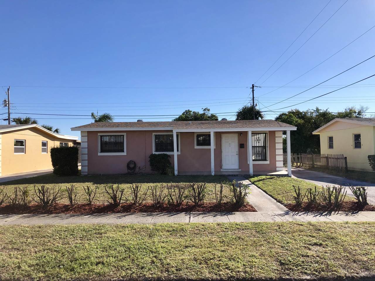 1412 9th Street - Photo 1 1412 9th Street - Photo 1