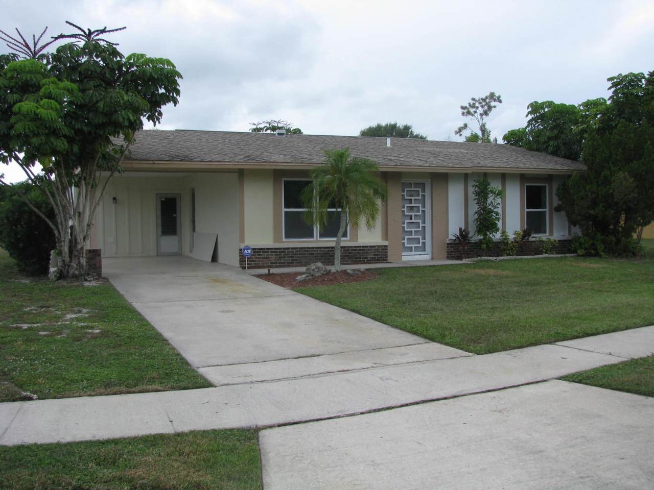 288 Ardsley Drive - Photo 1 288 Ardsley Drive - Photo 1