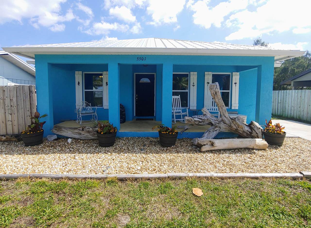 5501 Grafton Avenue - Photo 1