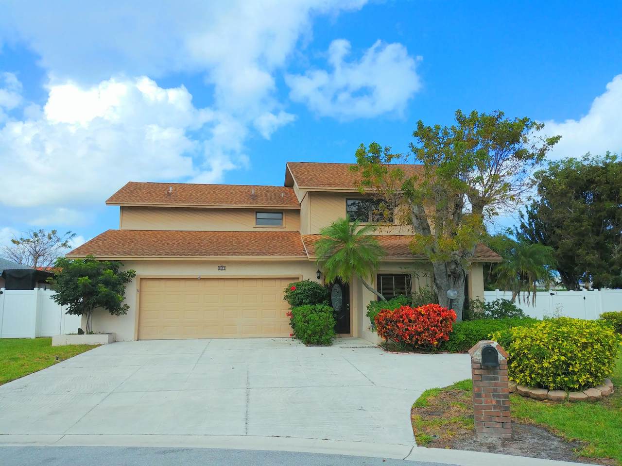 1831 Bartlett Court - Photo 1