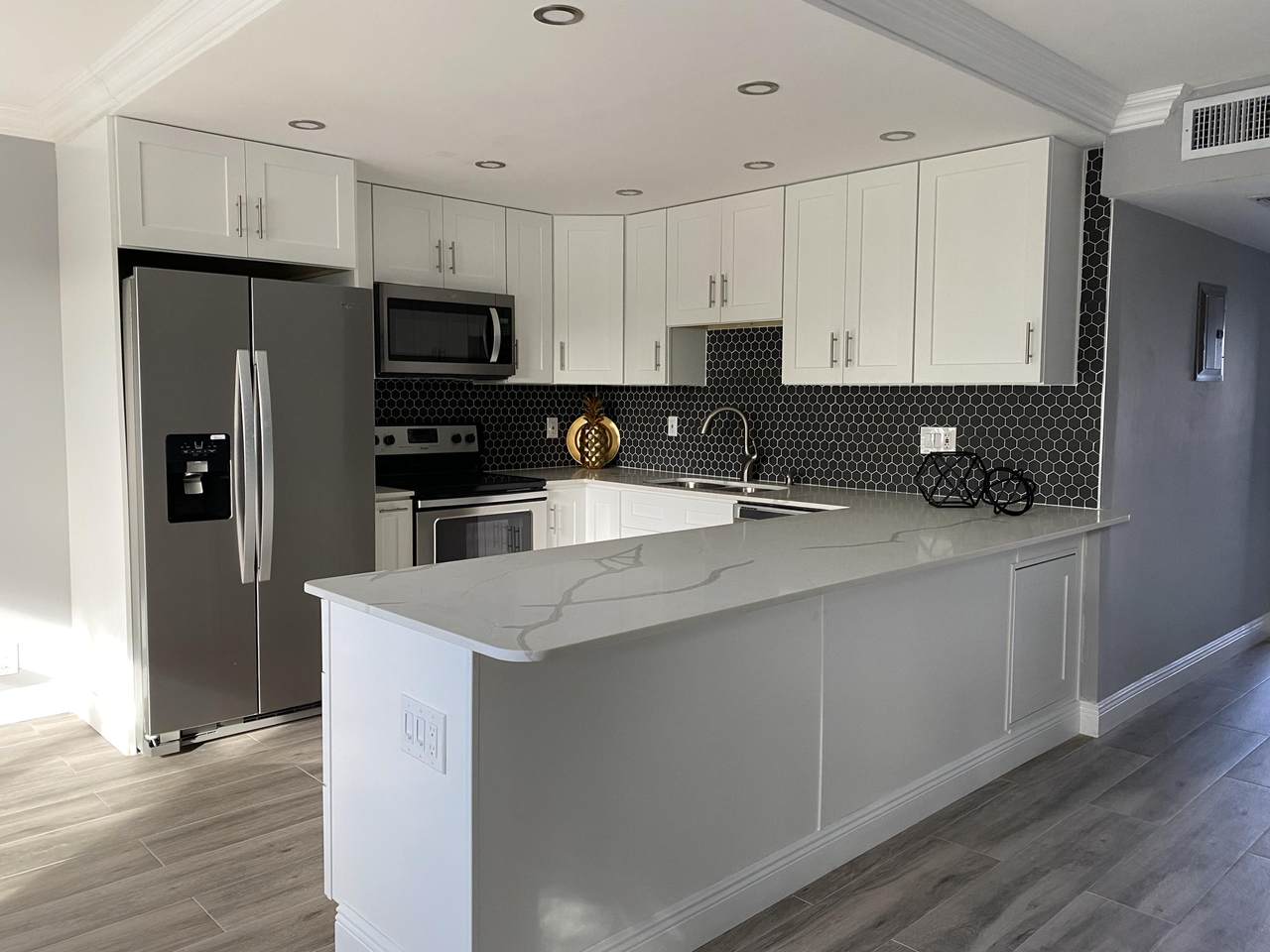 269 Wellington J - Photo 1 269 Wellington J - Photo 1
