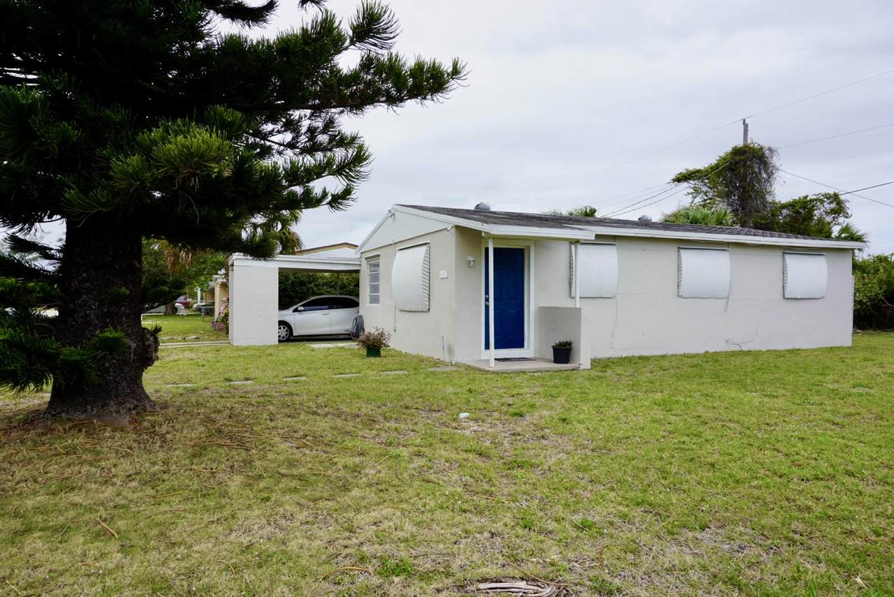 2001 Upland Road - Photo 1