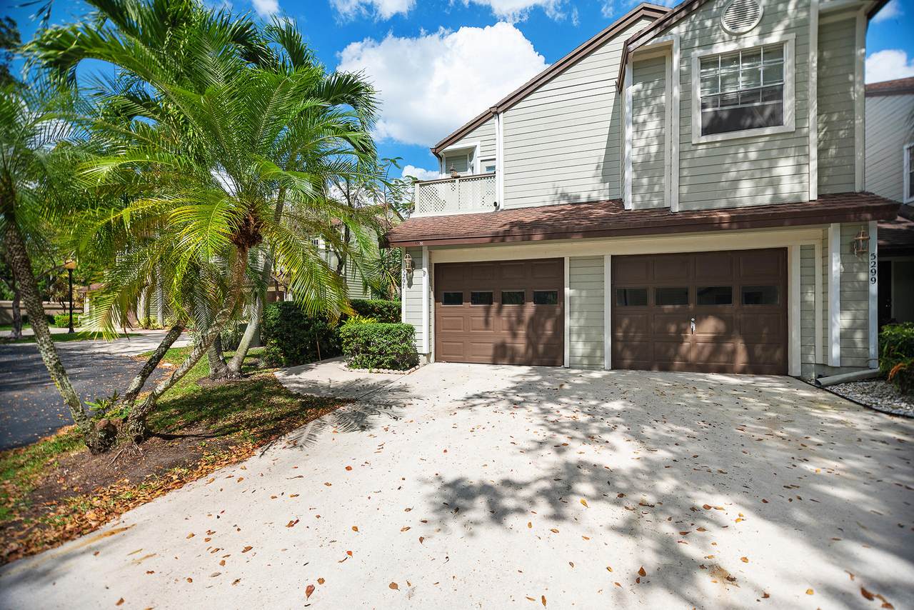 5297 Buckhead Circle - Photo 1