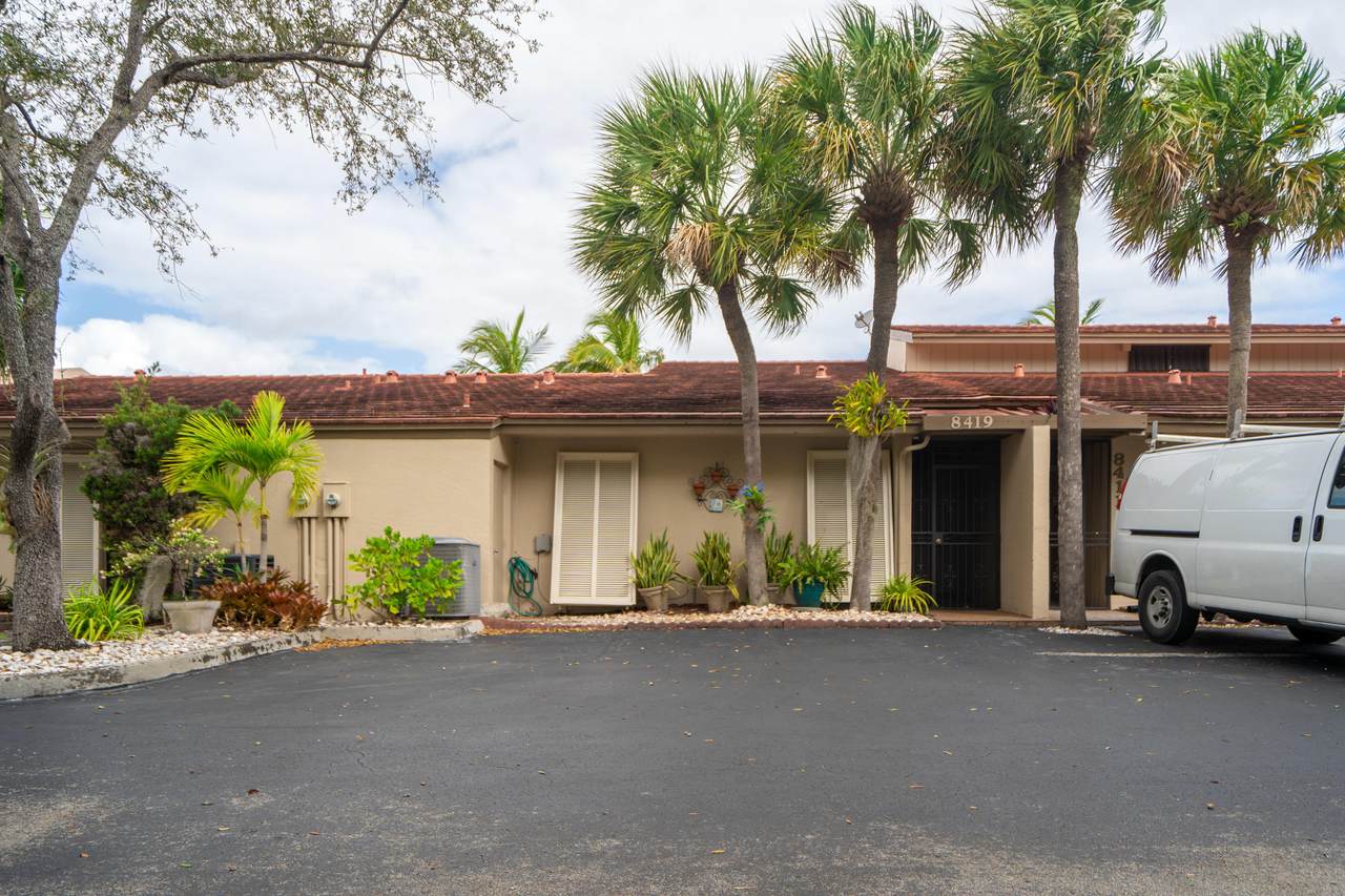 8419 Rednock Lane - Photo 1
