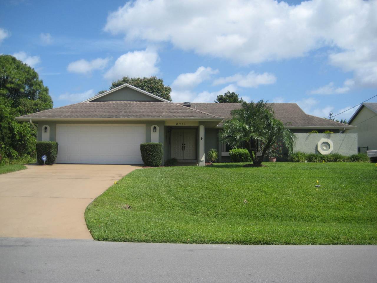 2461 Chestnut Lane - Photo 1