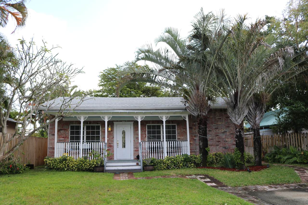 618 5th Avenue - Photo 1