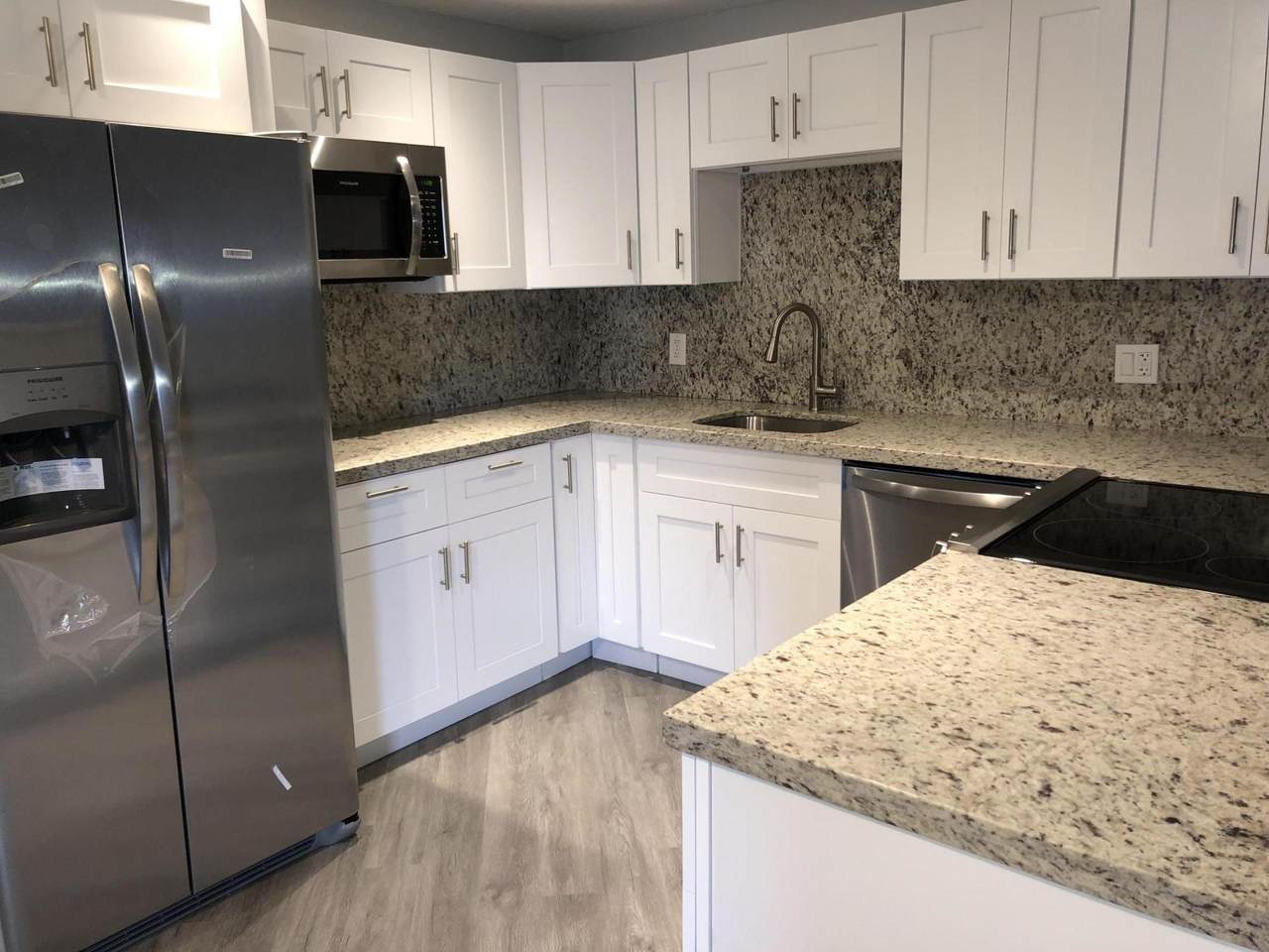 3022 Lyndhurst I - Photo 1