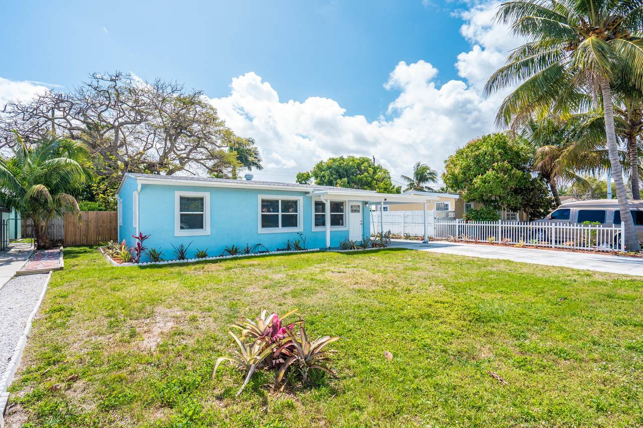 2921 French Avenue - Photo 1