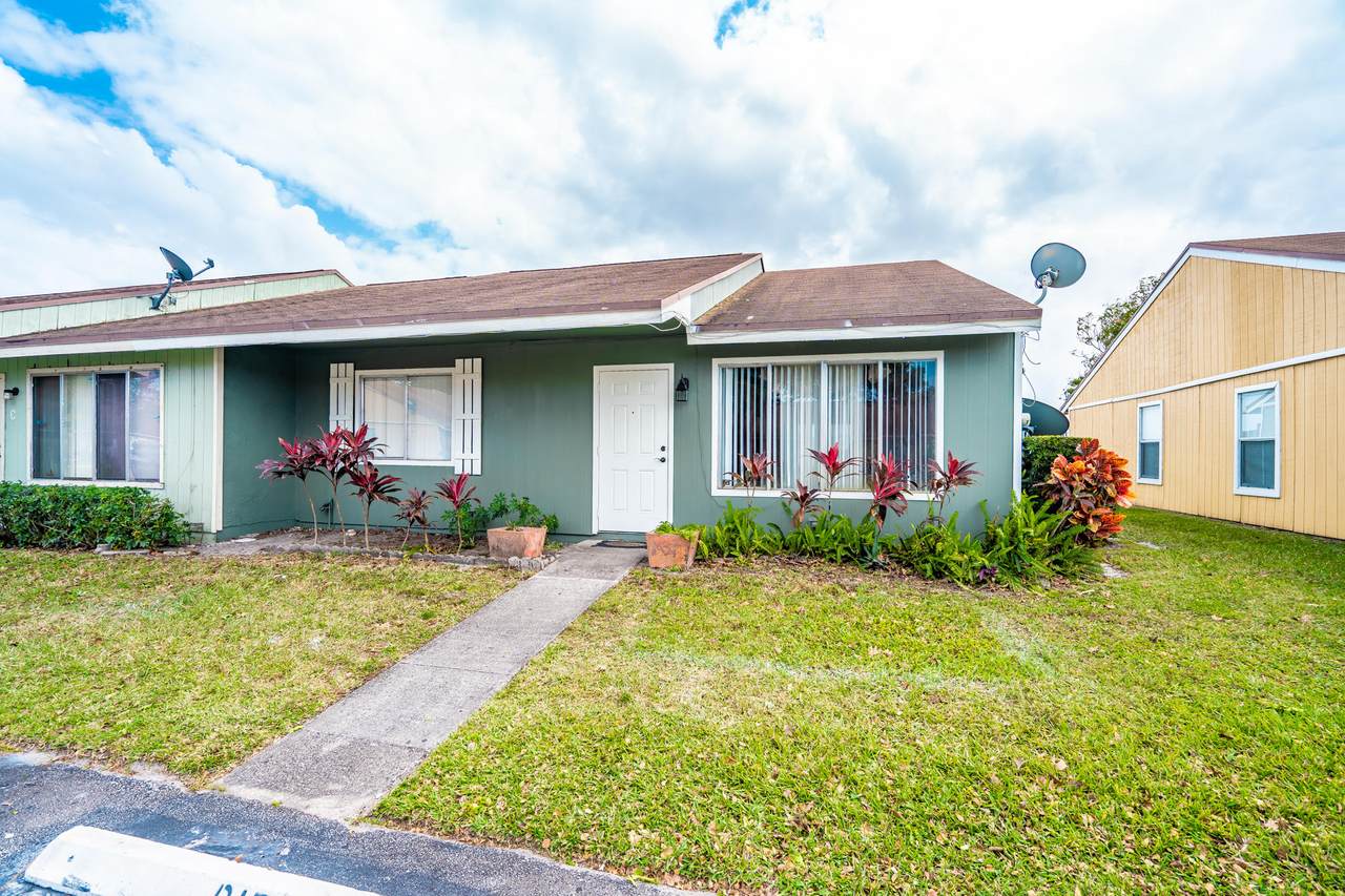 4804 Orleans Court - Photo 1