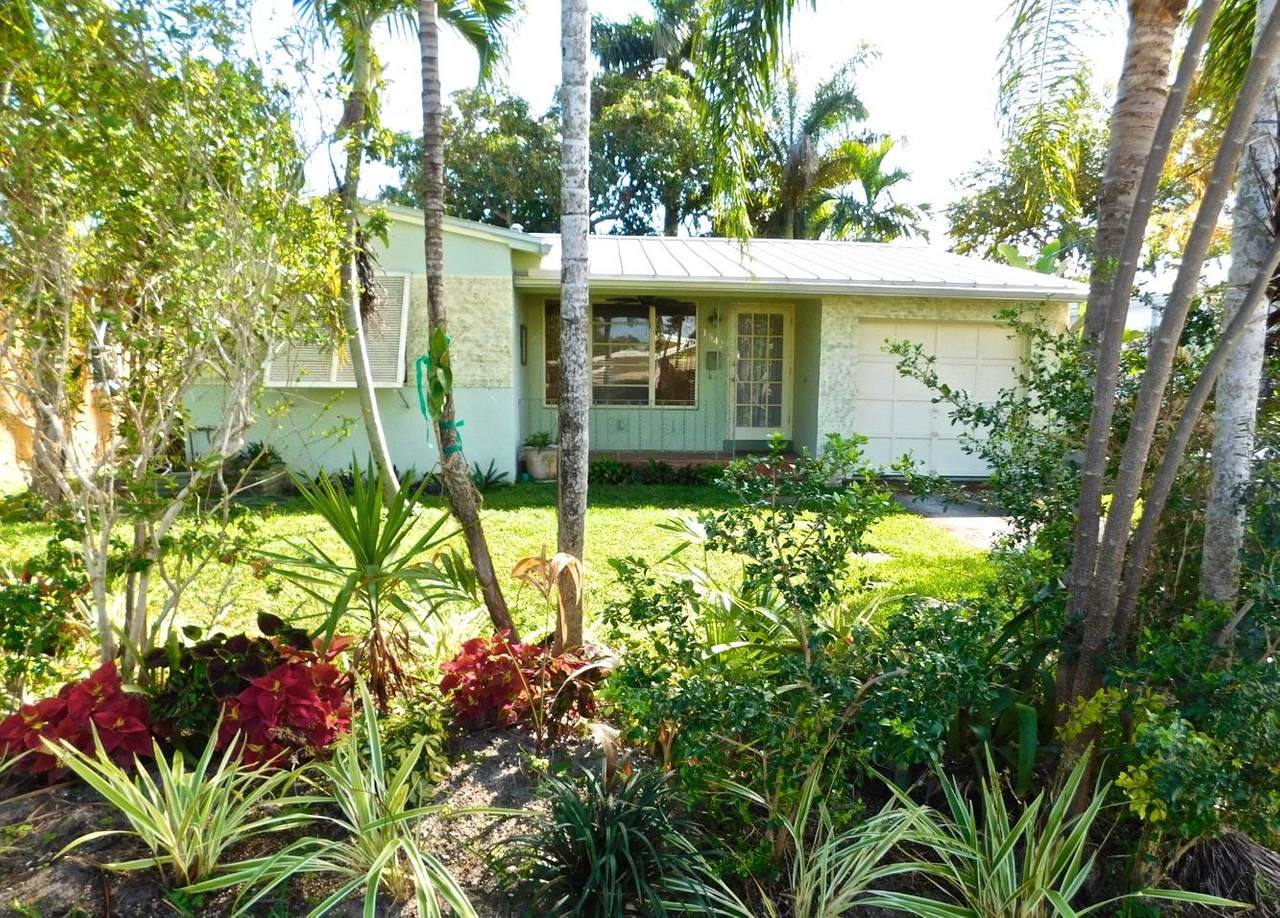1542 Garfield Street - Photo 1