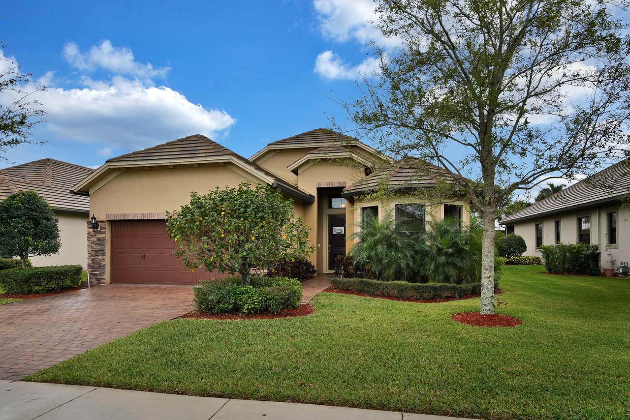 3092 Florence Street - Photo 1