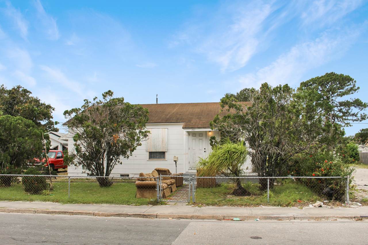 801 F Street - Photo 1