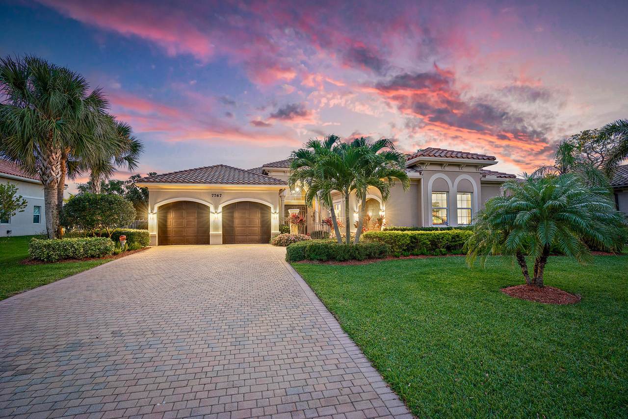 7767 Maywood Crest Drive - Photo 1