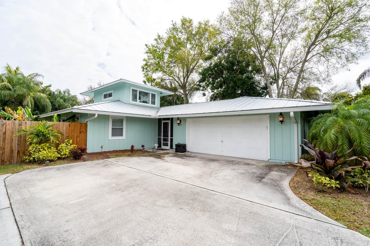 455 Airoso Boulevard - Photo 1 455 Airoso Boulevard - Photo 1