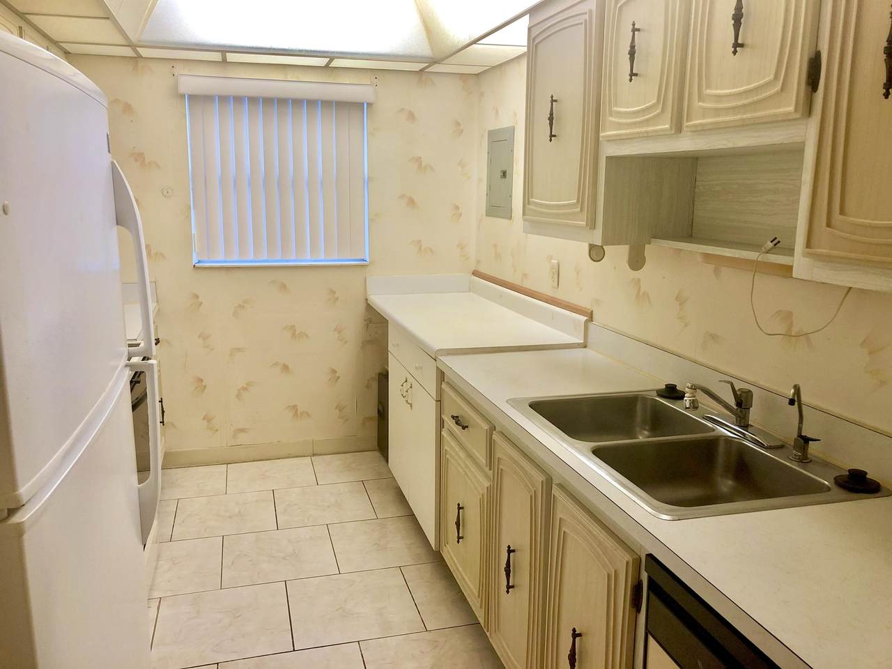 2740 22nd Avenue - Photo 1