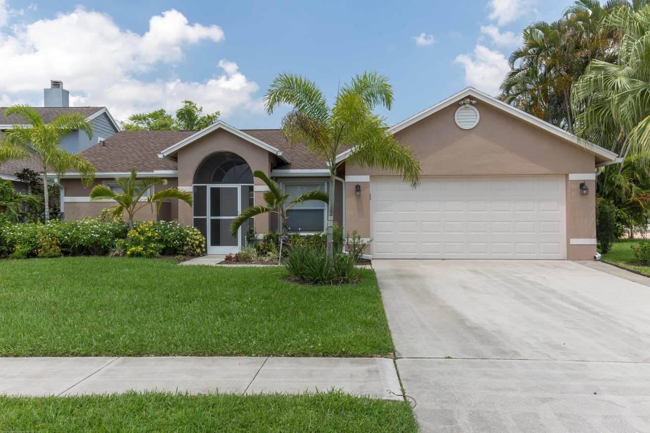 12780 Meadowbreeze Drive - Photo 1