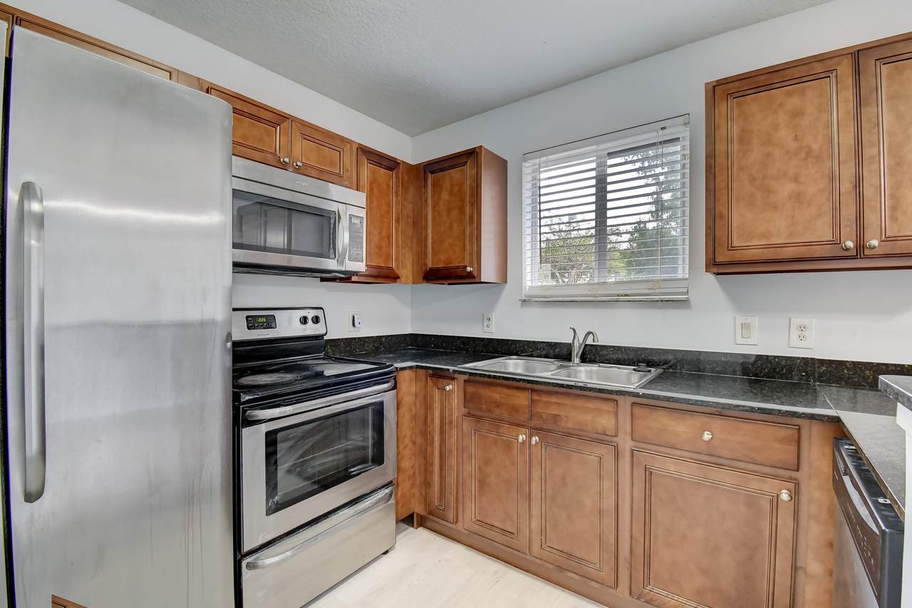 3501 Briar Bay Boulevard - Photo 1