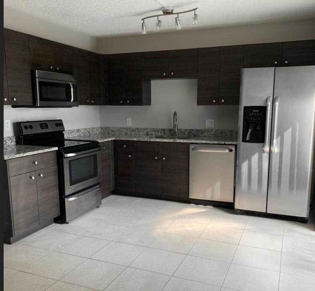 2108 White Pine Circle - Photo 1