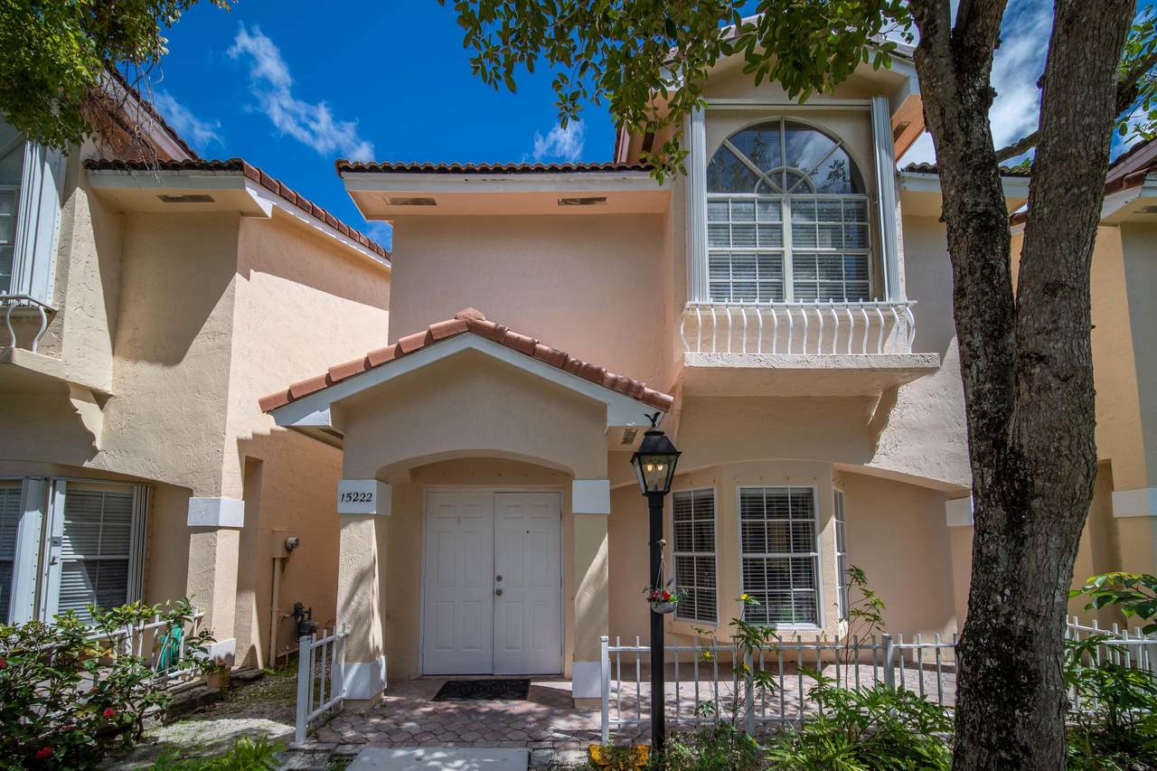 15222 111th Street - Photo 1