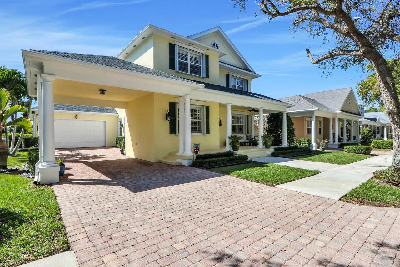 190 Barbados Drive - Photo 1