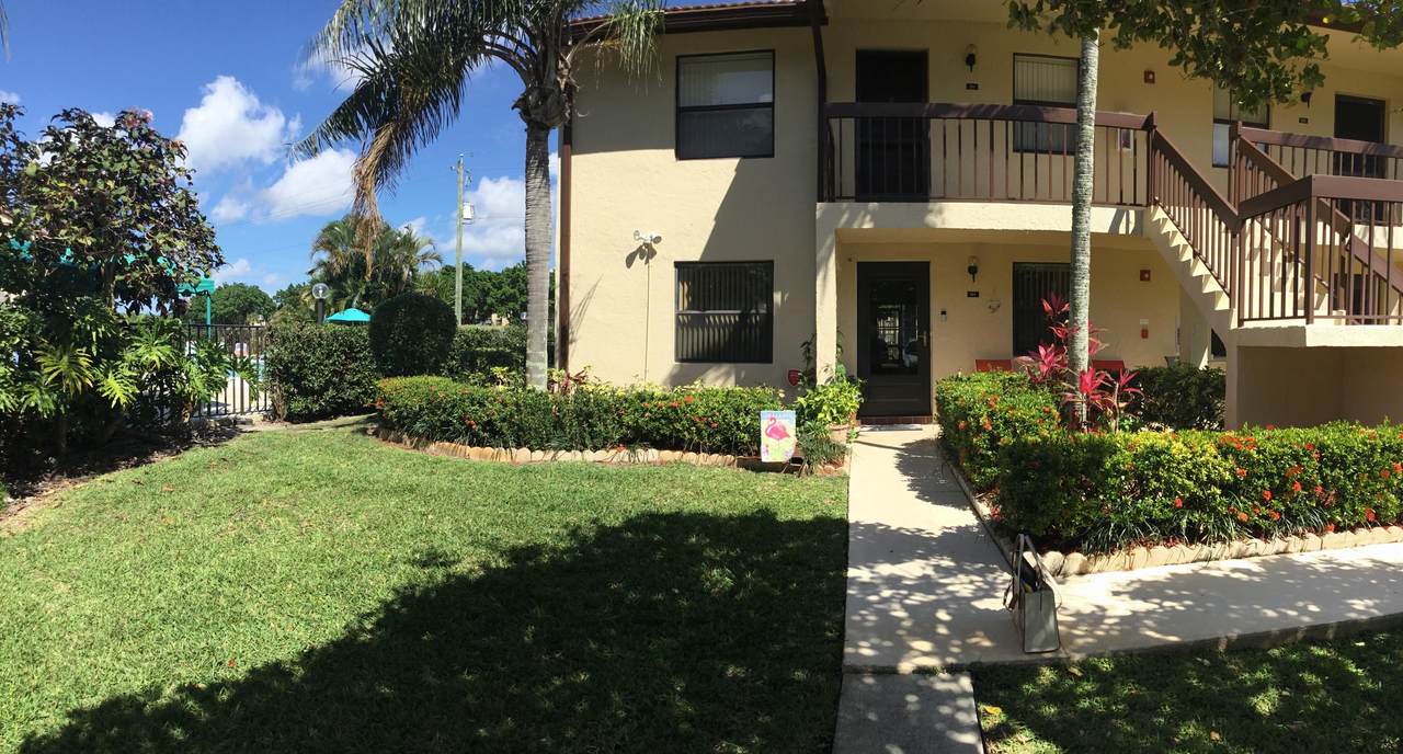 4626 Lucerne Lakes Boulevard - Photo 1
