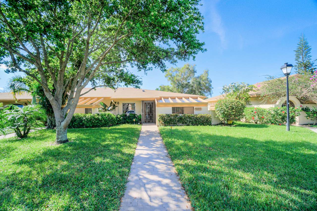 5680 Queen Palm Court - Photo 1