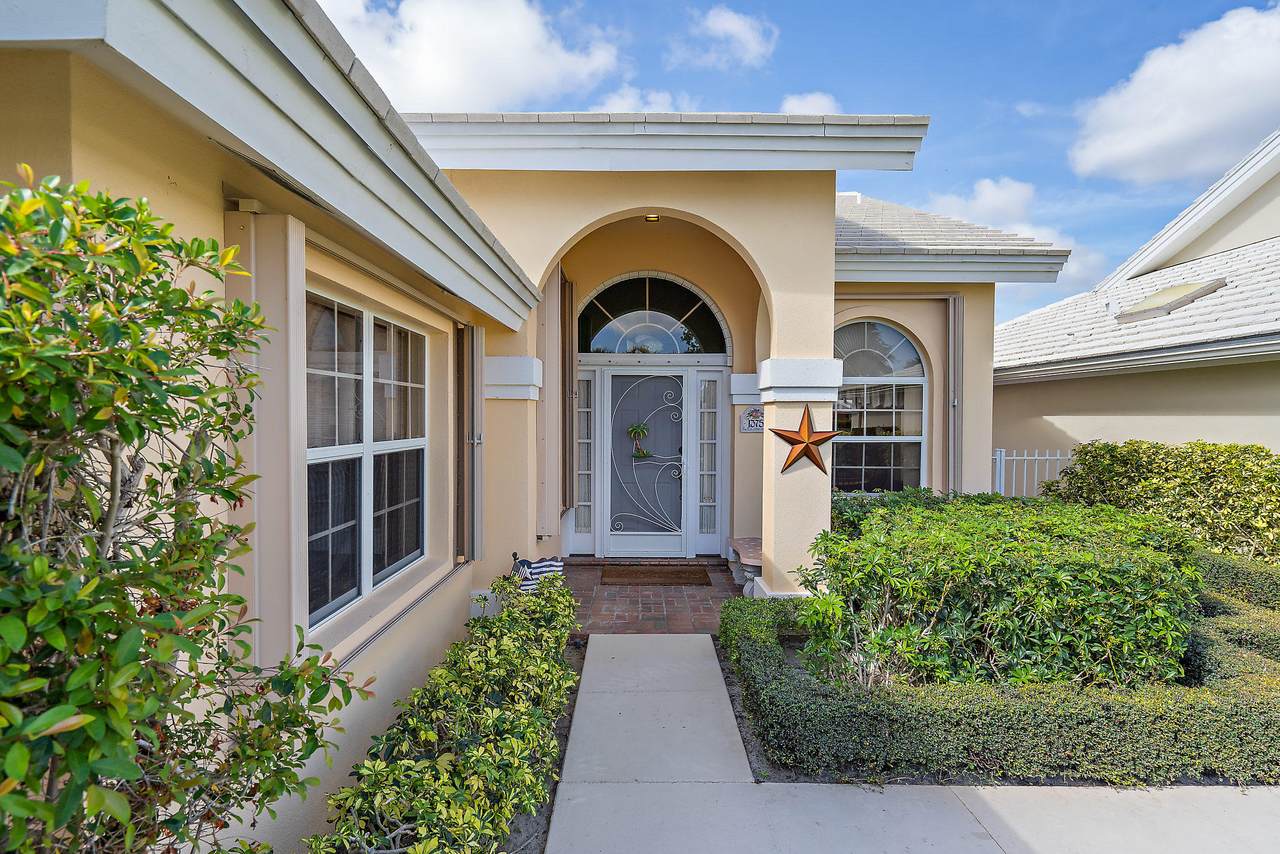 1375 Bear Island Drive - Photo 1