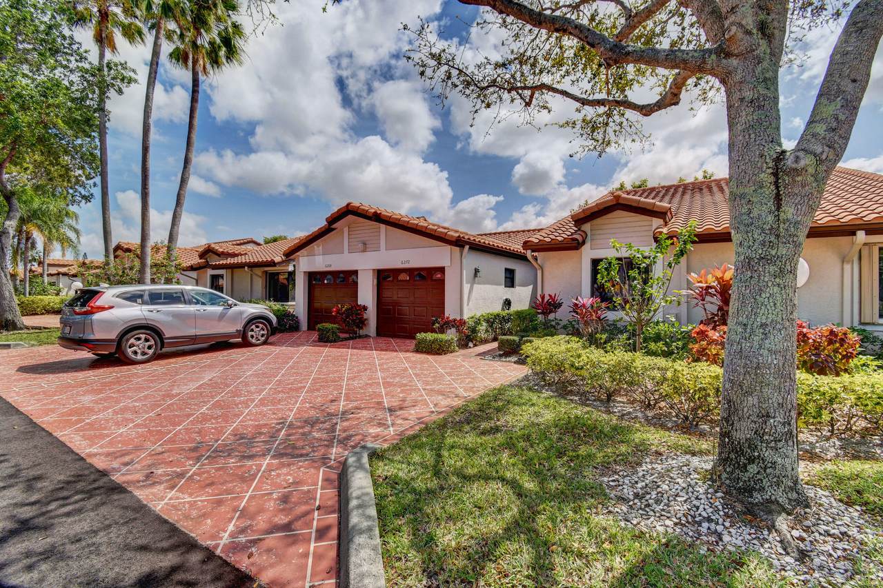 6272 Kings Gate Circle - Photo 1