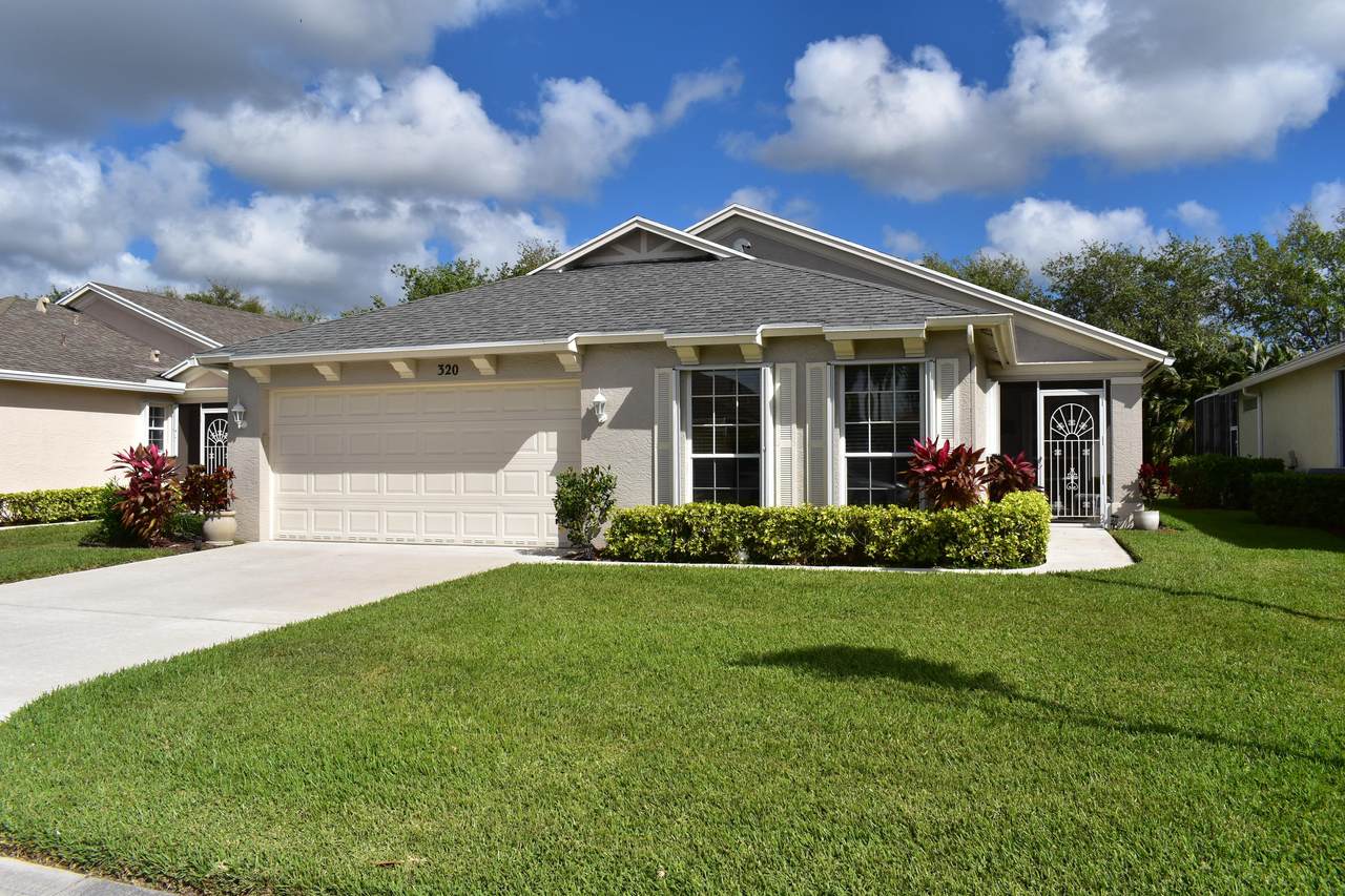 320 North Shore Boulevard - Photo 1