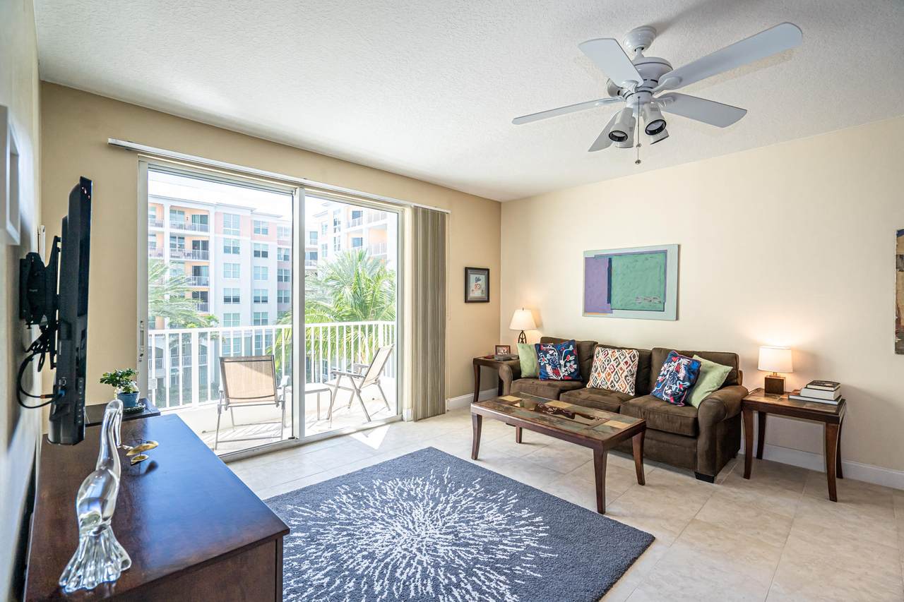 804 Windward Way - Photo 1