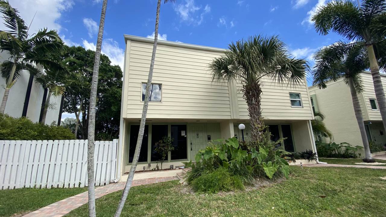 5440 25th Avenue - Photo 1